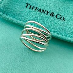 Tiffany エルサペレッティ ウェーブシングルロウ Au750 K18 - メルカリ