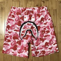 A BATHING APE×KAWS ショートパンツ ピンクカモ - メルカリ