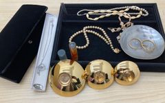 遺品整理アクセサリー - メルカリ