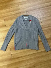 2026年最新】THOM BROWNE カーディガン・ボレロ・アンサンブルの人気