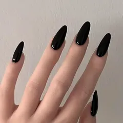 Liberte555 ネイルチップ 黒 つけ爪 ギャル 韓国 かわいい 地雷系 手作りブラック シンプル コギャル アーモンド (ブラック2,  ミディアム)