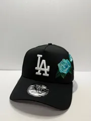 Newera ロサンゼルスドジャース ローズ刺繍 9forty A-FRAME スナップバックキャップ ブラックカラー