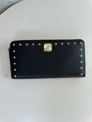 2025年最新】mcm 長財布 黒の人気アイテム - メルカリ