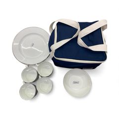 Coleman エナメル食器セット4人 収納バッグ付き - メルカリ