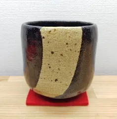 【逢絢亭・新品】茶道具 筒茶碗 楽焼 黒楽 寒月の図 松楽窯 紙箱入り