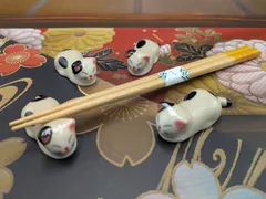 陶器製　箸置き　4個セット　猫　三毛猫　置物　かわいい猫の箸置き　薄茶