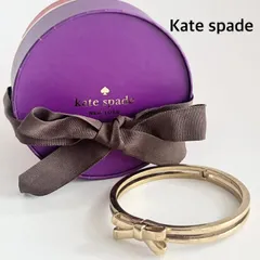 Kate spade　ケイトスペード  リボンバングル　ゴールド　アクセサリー　オシャレ　お出掛け　パーティー   送料込み　6460655
