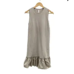 フォクシー ワンピース サイズ40 M レディース美品  - 32839 グレーベージュ クルーネック/ノースリーブ/ひざ丈/ニット/異素材切替/フリル