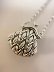 Nina Ricci ネックレス