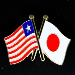 万博・ピンバッジ　トルコ/日本の国旗 トルコ国旗友好ピンバッジ（トルコ×日本） - メルカリ