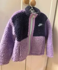 新品) NIKE フリース 110 サイズ です