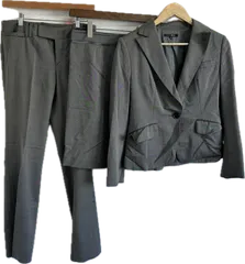 Z1637 INDIVIインディヴィ　スーツ3点セットジャケットスカートパンツ　グレー　レディース　38サイズ