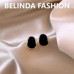 ブラックプレートピアス