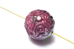 【1点物】高発色◇繊細彫刻 ルビーインゾイサイト 14mm マニ車(貫通穴) ビーズ パワーストーン 天然石 _PC7666