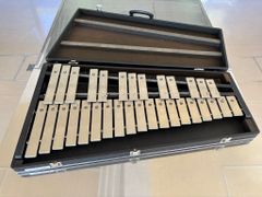 Item thumbnail for item 813df125-6e02-4ea0-ba5c-1c0574cdb405