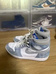 ナイキ エアジョーダン1 ハイ ハイパーロイヤル