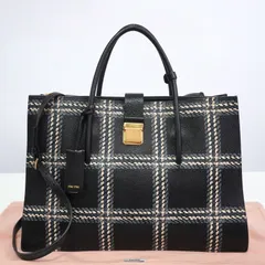 【新品同様】MiuMiu マドラス レザー トートバッグ 5BA004