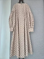 ミニフローラル パフ袖 밴딩 ロング丈ワンピース