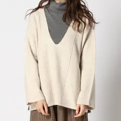 新品 未使用 タグ付き 定価5,500円 Samansa Mos2 サマンサモスモス レディース 深Vネック ニット プルオーバー  F フリーサイズ アイボリー ベージュ ざっくりニット おしゃれ キレイめ カジュアル 可愛い 暖かい 冬