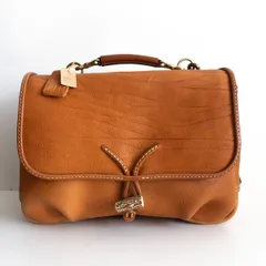 2025年最新】herz メッセンジャー バッグの人気アイテム - メルカリ