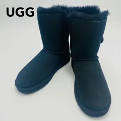 新品未使用　UGG　アグ　ムートンブーツ　ショート　BAILEY BUTTON　ベイリーボタン　24　黒