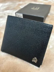 dunhill ダンヒル 二つ折り財布 折財布 さいふ サイフ wallet 小銭入れ有 小銭入れあり 小銭入れアリ 小銭入れ付き black ブラック黒色系無地ジャイアンツ似ロゴ ジャイアンツロゴレザーメンズmen’s男性用、紳士 dunhill（ダンヒル） 財布 二つ折り小銭入れ付 ボードン L2M132Z