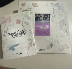 ILLIT Super Real Me アルバム