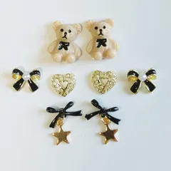 クリスマス限定⑧　ネイルパーツ　黒　ゴールド　くま　セット