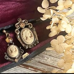 ISHINTE アンティーク ピンクコーラル ピアス - メルカリ