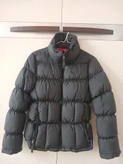 プーマ ブラック レディース ダウン アウター