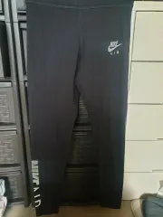 ナイキ エア レギンス ブラック