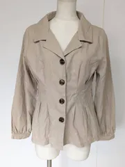 【値下げ交渉歓迎】 INGNI（イング） ペプラムジャケット ベージュ系 レディース Mサイズ ベルトなし B-39