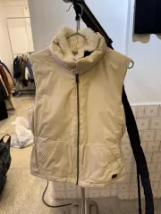 ザノースフェイス レディース グースダウンベスト アイボリー 90 m