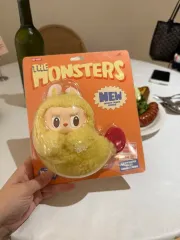 ポップマート ラブブ ザ・モンスターズ ワキ マート シリーズ イヤホン ケース