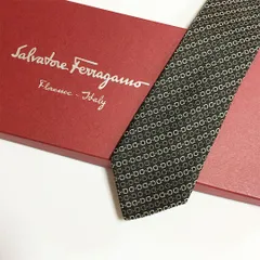 未使用級 サルヴァトーレフェラガモ Salvatore Ferragamo ネクタイ シルク100% ブラック / ブラウン ガンチーニ柄 2511-414