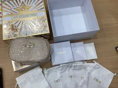 KA1027  Christian Dior  ディオール　クリスマスコフレ2025 ゴールドポーチ＋その他ノベルティセット