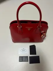 プラダ PRADA サフィアーノバッグ