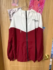 (新品)ウィンドブレーカー