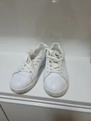 アディダス スニーカー 出品