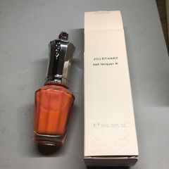 Swarovski 赤い牛のクリスタルフィギュア - メルカリ