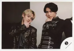 【中古】生写真(ジャニーズ) Travis Japan/松田元太・松倉海斗/横型・上半身/「虎者 NINJAPAN 2021」グッズオフショット/公式生写真