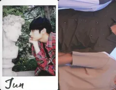 【中古】コレクションカード(男性) Seventeen/JUN(ジュン)/しゃがみ・衣装赤・黒/4th Mini Album「Al1 ver2.Al1[03]」特典フォトカード