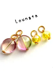 3405グラデーションビーズの可愛いチャームピアス 2点セット 樹脂ピアス
