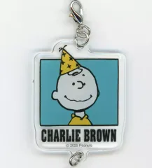 【中古】キーホルダー チャーリー・ブラウン 「PEANUTS(SNOOPY) 75周年 つながるアクリルチャーム」