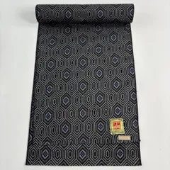 反物 秀品 紬 亀甲 花 墨色 正絹 【中古】