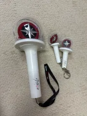 2025年最新】straykids ペンライト ケースの人気アイテム - メルカリ