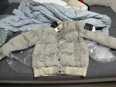 STONE ISLAND ダウン