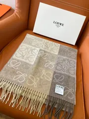 2025年最新】ロエベ マフラー カシミヤの人気アイテム - メルカリ