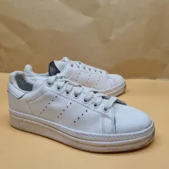 アディダス スタンスミス レディーススニーカー 240