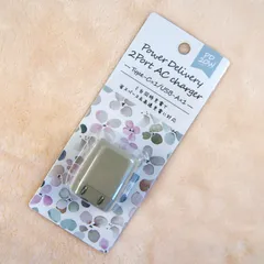 PD-20W対応 type-C x1 / USB type-A x1 AC充電器（ﾍﾞｰｼﾞｭ）【確定】  M093